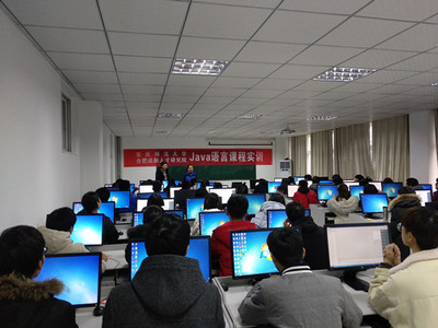 計算機與信息學院成功舉辦寒假校內(nèi)Java實訓課程，助力學生掌握計算機信息技術(shù)開發(fā)